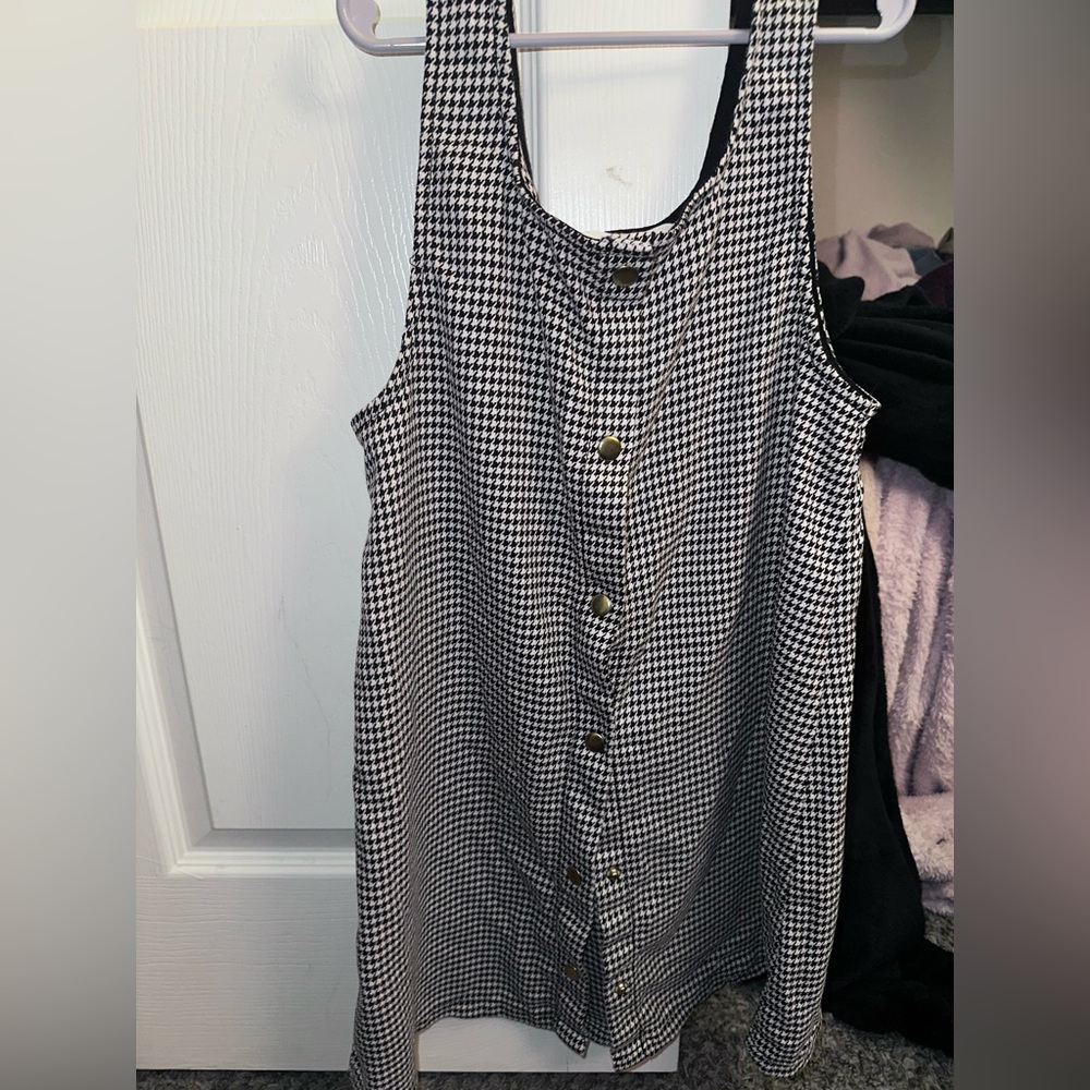 H&M Black and White GIRLS size 10 dress